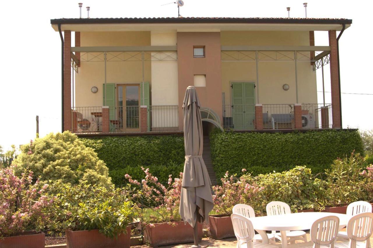 Casa Chiare - Immobiliare Azzurra Apartamento Bardolino Exterior foto